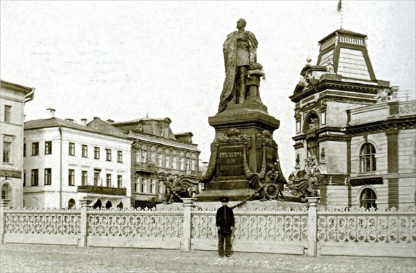 190-Памятник царю-освободителю